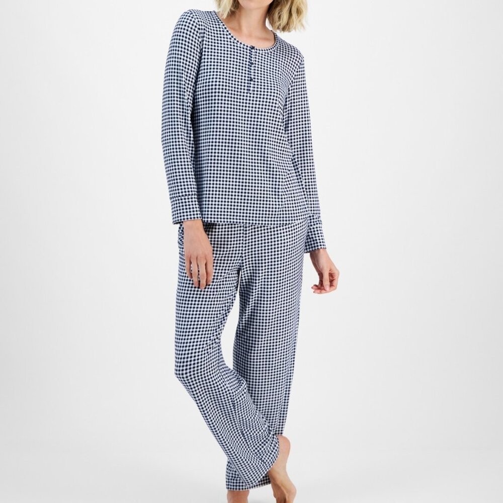 #977 Charter Club Women's 2-Pc. Printed Long-Sleeve Packaged Pajamas Set